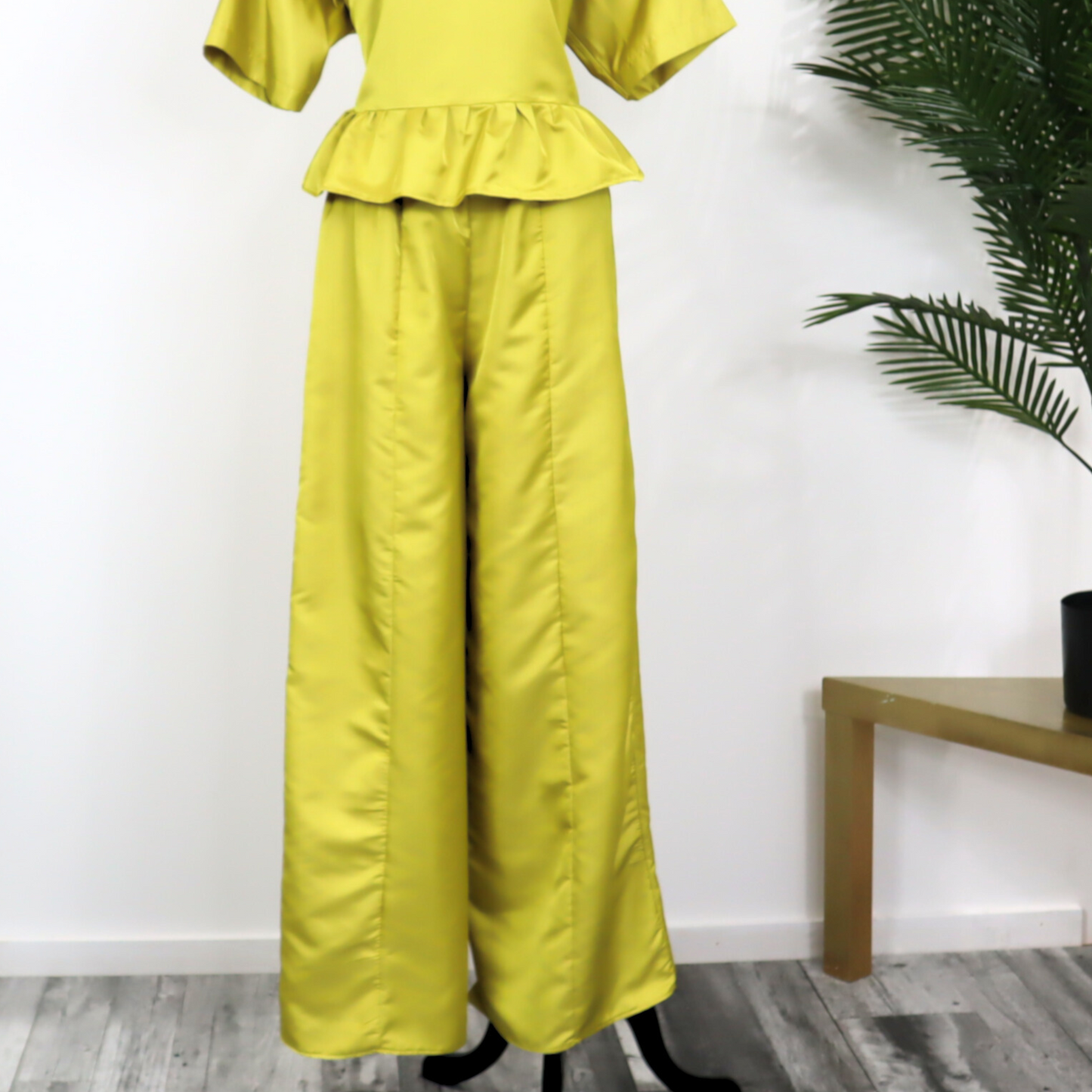 Golden Ray Matching Set Pants Suit