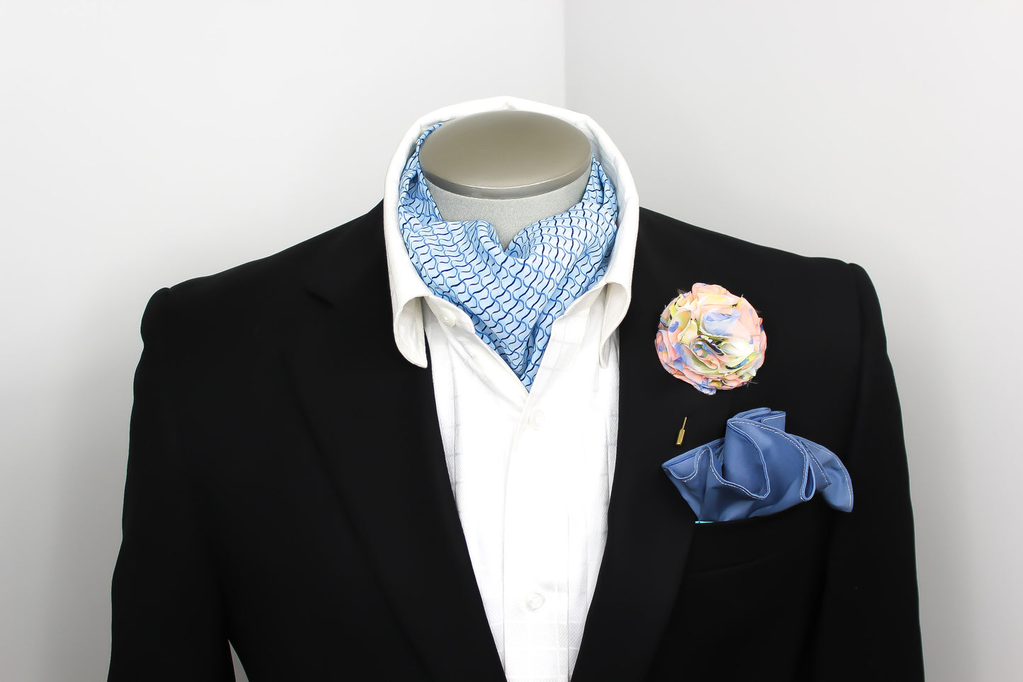 Blueprint Double Pointed Ascot Set