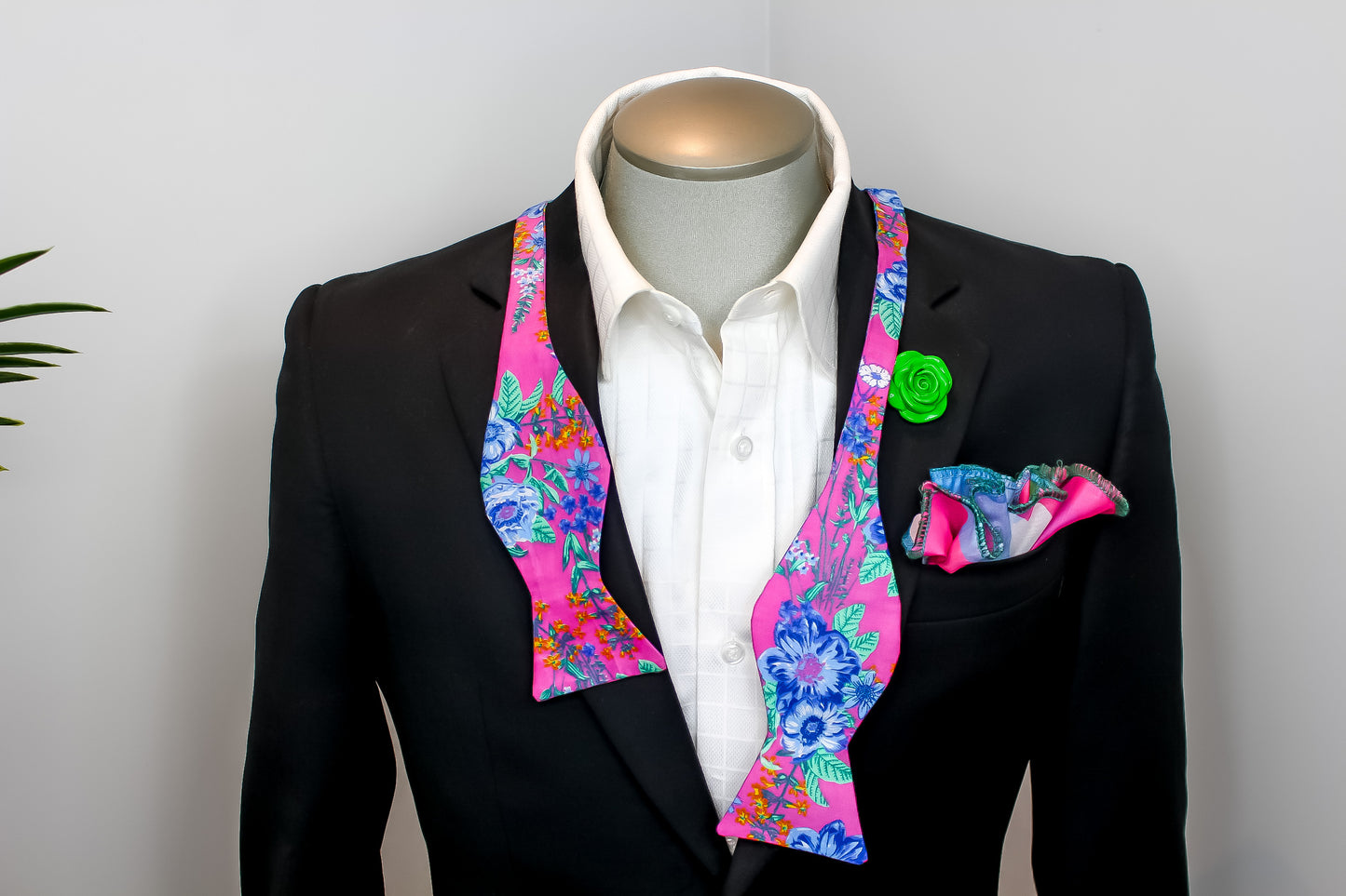 French Rose Men's Self Tie Bowtie Set