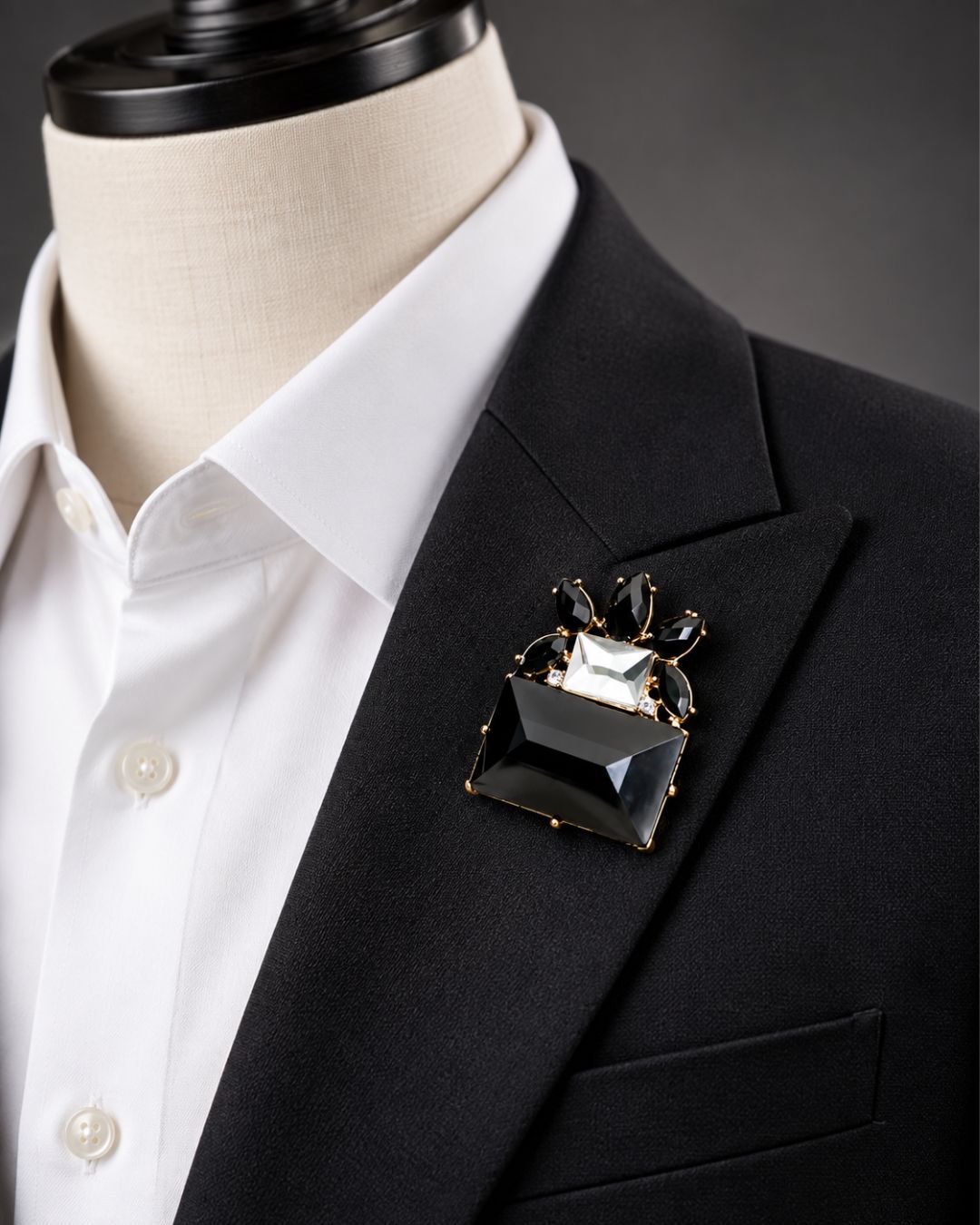 The Noir Majesty Lapel Pin