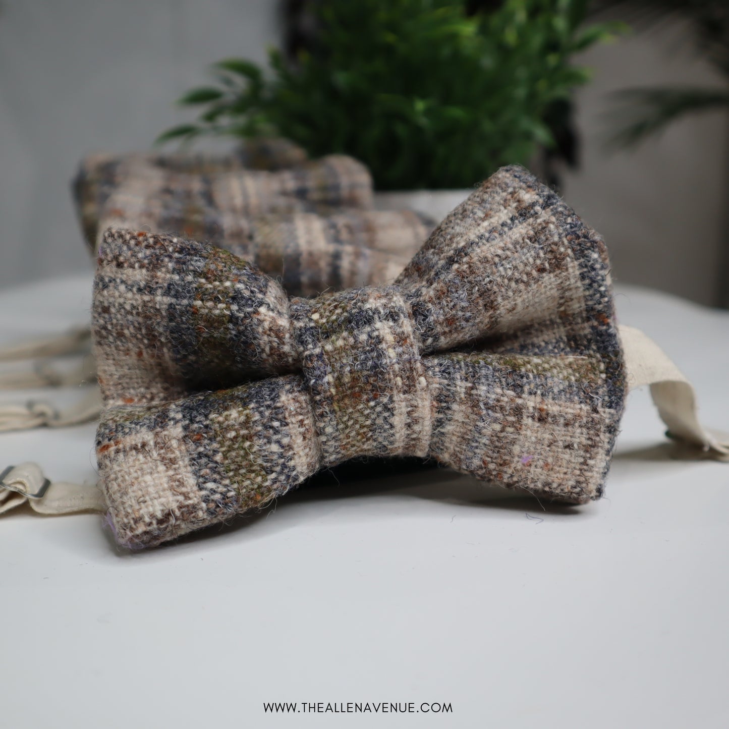 The Sterling Wool Bow-Tie