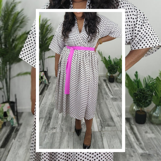 Polka Dot Wrap Dress w. Pink Belt