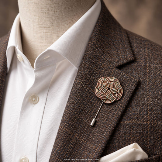 The Sovereign Knot Lapel Pin