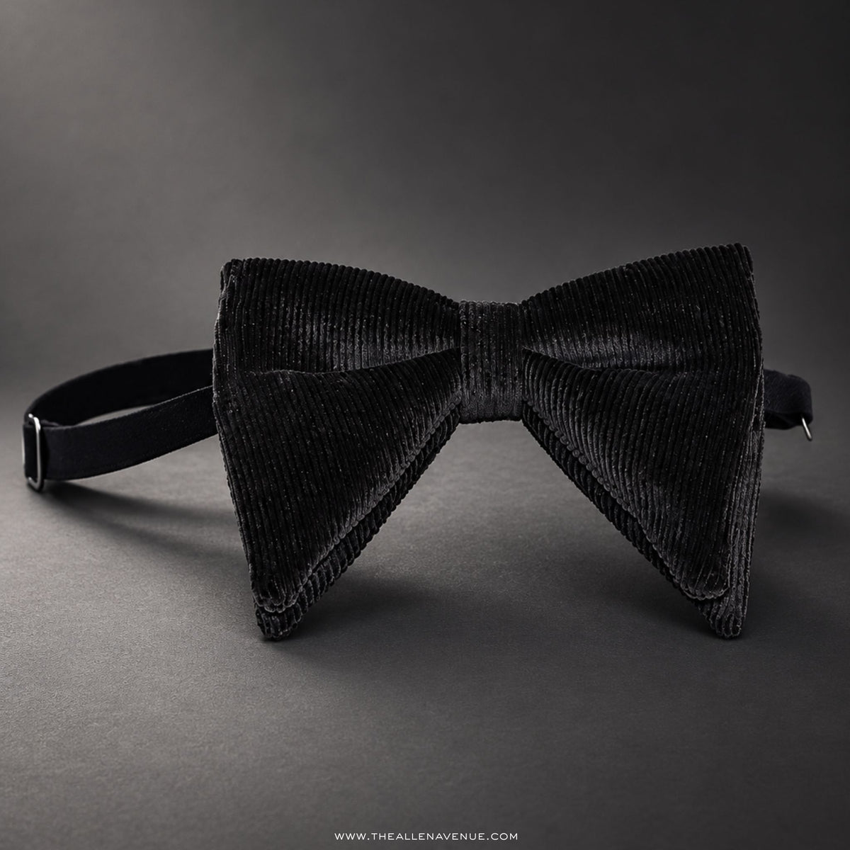 The Blackwood Corduroy Bow-Tie
